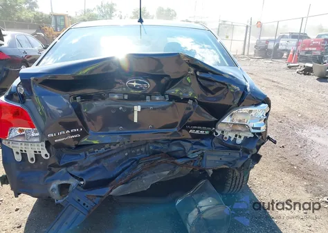 2013 Subaru Impreza 2.0I Premium z USA, uszkodzony, nr VIN JF1GJAC6XDH033165